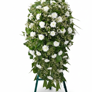 Standard white chrysanthemum wreath